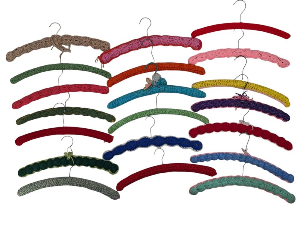SALE! Lot 20 Vintage 1970's Padded Crocheted GRANNY CLOTHES HANGERS ~ Retro Yarn